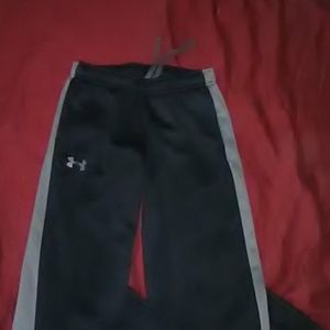 2 size L youth sweets